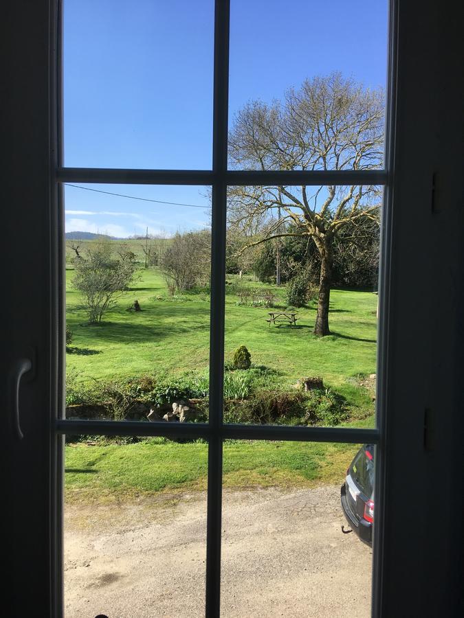 La Maire Bed and Breakfast Saint-Victor-Rouzaud Buitenkant foto